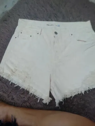 Bermudinha Jeans n46( 40 reais CADA)