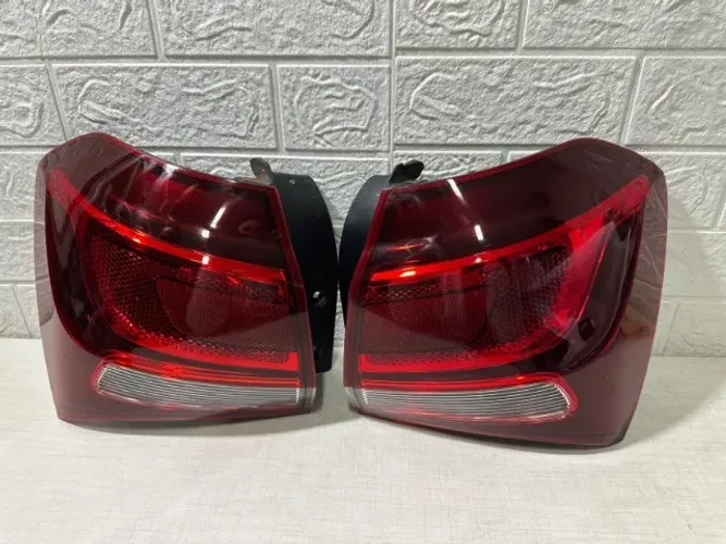 Par lanterna cobalt 2016 2021 original