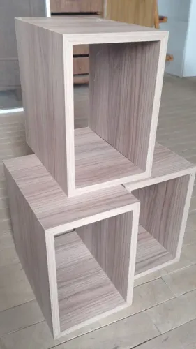Conjunto de 3 Nichos em MDF Amadeirado