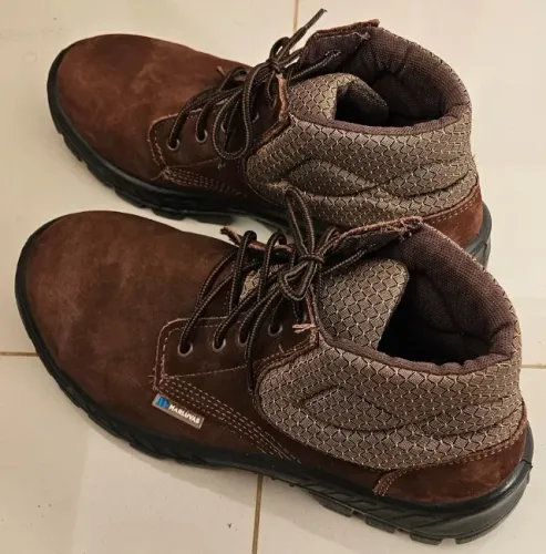 Bota de Segurança Marluvas Com Biqueira Tamanho 44 Perfeito Estado