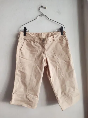 Shorts de Sarja Bege - Tamanho M Tam 42 
