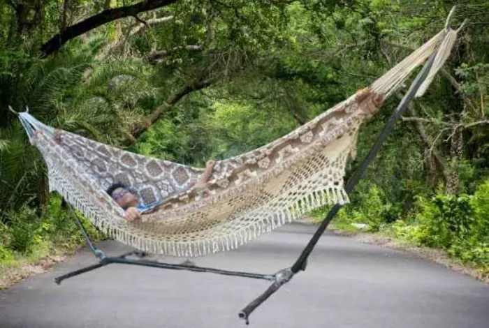Suporte portátil para redes de descanso 