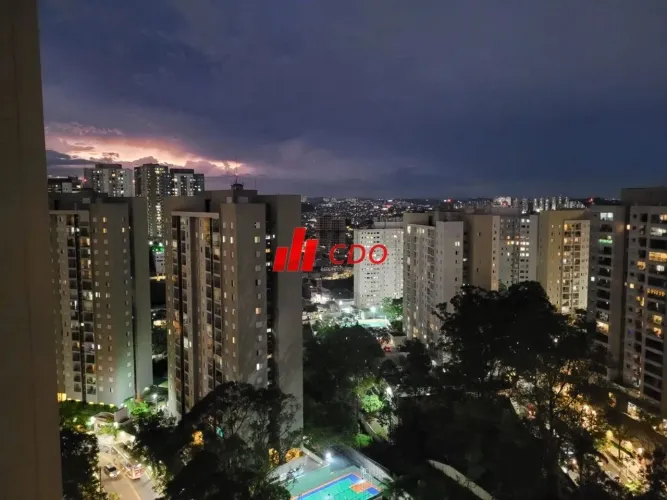 Apartamento reformado a venda, condomínio Wonder Vila Andrade: 2 dormitórios,1 suíte, 2 sa