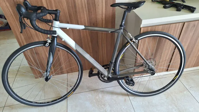 Bike Speed (Road) Caloi - Aro 700