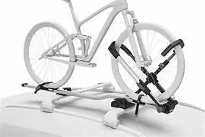 Thule UpRide SUPORTE DE TETO PARA BIBICLETA para montagem na roda preto/alumínio