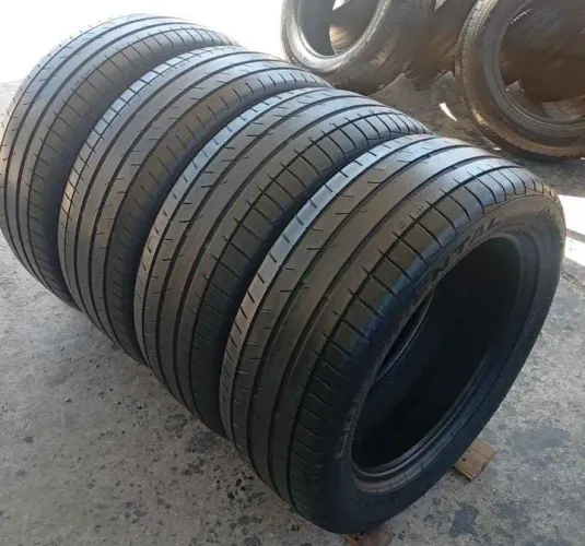 Pneus 215/55 aro 17 Continental seminovos