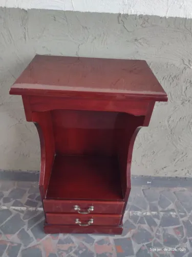 Mesinha de telefone 