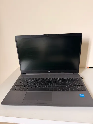 Notebook HP 256R G9 15.6" i5 13ª Ger, 8GB, SSD ? Com Nota Fiscal