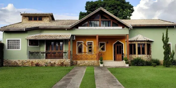 Casa com 3 dormitórios à venda, 415 m² por R$ 2.000.000,00 - Vila Roma - Roseira/SP