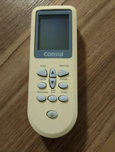 Vendo controle de ar-condicionado Consul original por 50 reais para vir retirar ok