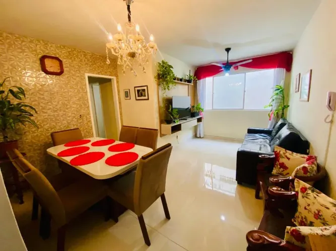 Vende-se apto na quadra do mar na Praia do Morro, Guarapari/ES