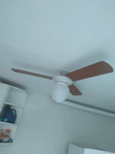 Ventilador de teto 3 pás em madeira