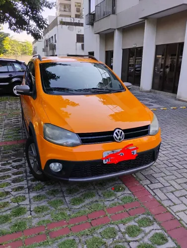 Volkswagen Crossfox 1.6 MI Total Flex 8V 5P 2012