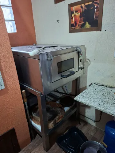 Forno de azar assar pizza elétrico. 