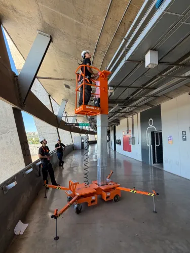 Plataforma Elevatória Pessoal 6 metros