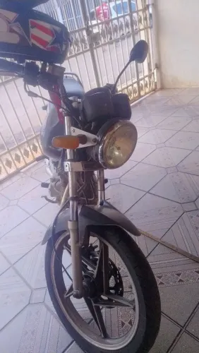 Moto Suzuki yes, 125