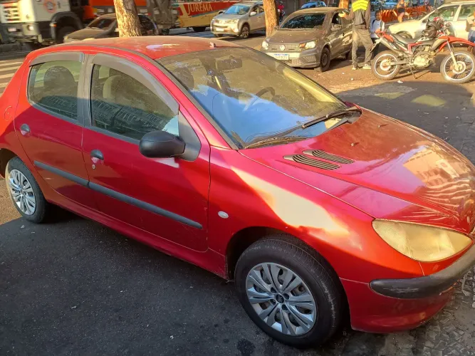 Peugeot 206 Selection/ Sensation 1.0 16V 5P 2002