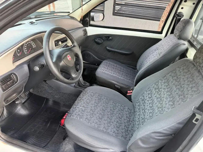 Fiat Strada 1.4 MPI Fire Flex 8V CS 2011
