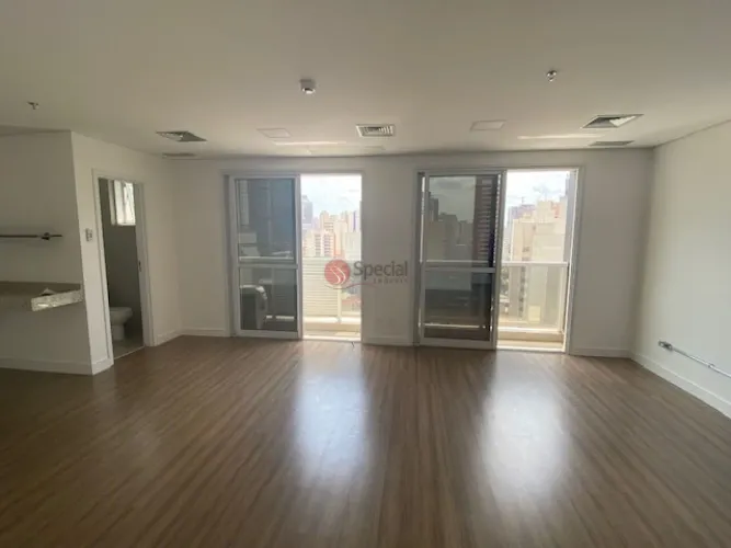 Sala comercial de 45 m² em Perdizes em localização espetacular ao lado do Allianz Parque.
