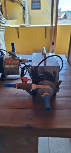 Bomba alimentícia Inox - nova potente 220v