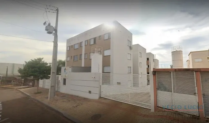 Apartamento à Venda no Residencial Vale dos Ipes || em Ibiporã