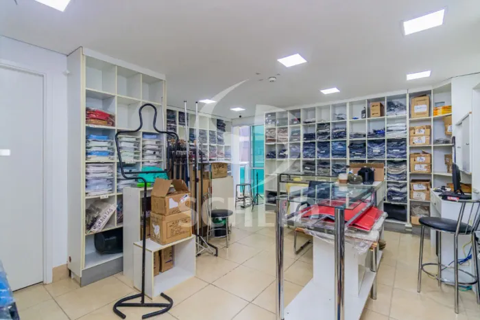 Sala Comercial á Venda no Alto da Boa Vista com 43m², 1 vaga.