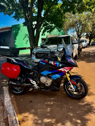 BMW S1000XR
