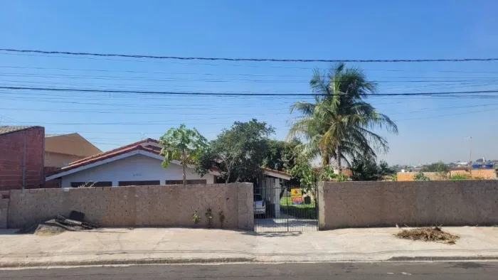 Chácara à venda em Hortolândia, Vila Real, com 3 quartos, com 800 m²