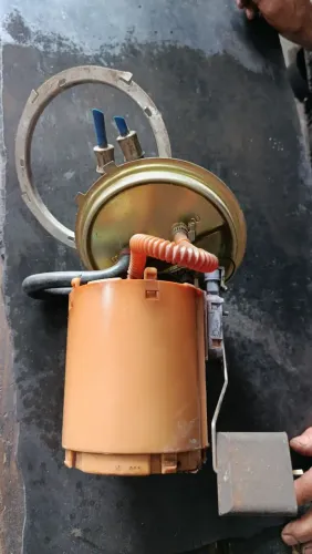 Bomba gasolina Vectra 