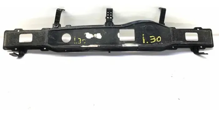 Alma Para Choque Traseira Hyundai I30 Hatch 2009 2012