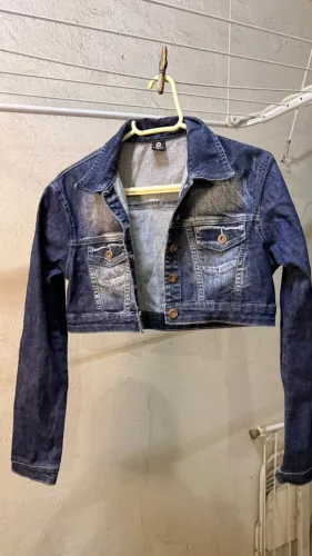 Jaqueta Jeans Feminina Cropped ?