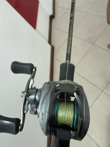Vara Marine Sports Green Bass IM10 Graphite + Carretilha Titan TI-6000