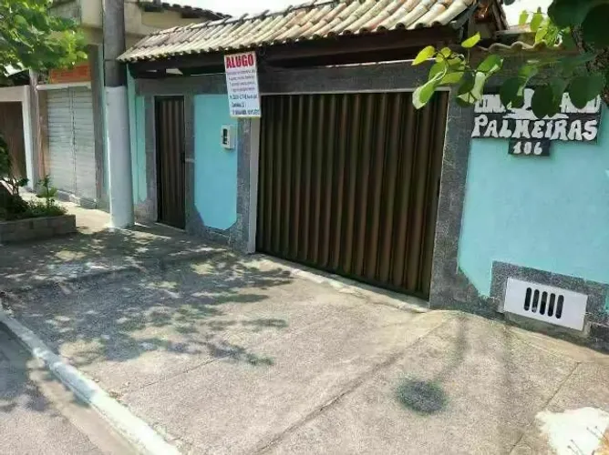 Casa com 4 quartos condomínio Palmeiras
