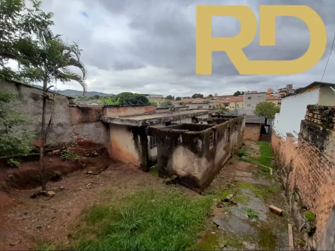 Lote a venda no Saudade