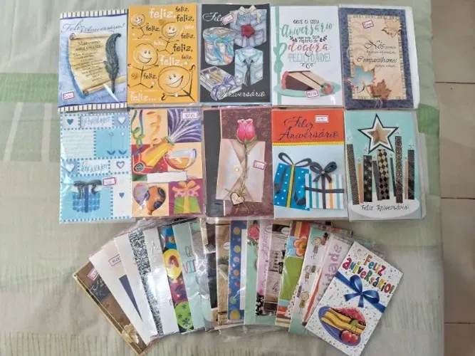 Kit Dezenas de Cartões de Aniversário e Natal - Vários tamanhos - NOVOS SEM USO! Só 149