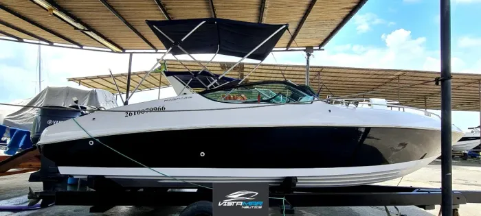 Lancha Magna 21.5 com motor Yamaha (Ñ Focker, real, coral, fs, triton, ventura, azov, nx)