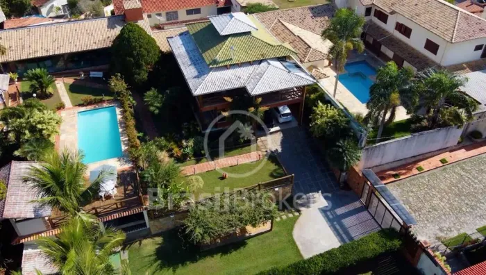Rural à venda com 3290,00m² e 8 quartos em Vila Saluráris, Paraíba do Sul - rj