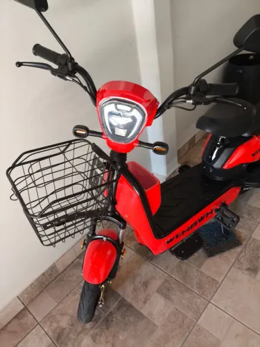 Vendo bicicleta/Scooter elétrica Wehawk 500W vermelha