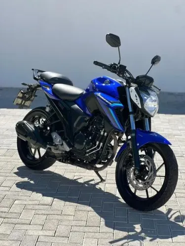 YAMAHA FZ25 FAZER ABS 2025