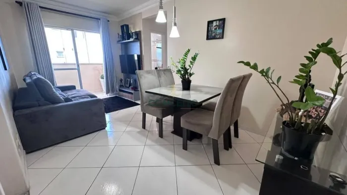 Apartamento à venda em Areias | 2 dormitórios, semi-mobiliado e localização estratégica