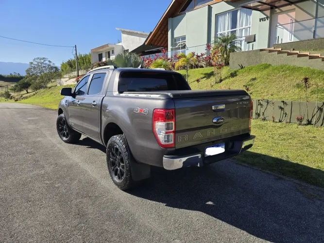 Ford Ranger Limited 3.2 20V 4X4 CD Aut. Dies. 2022