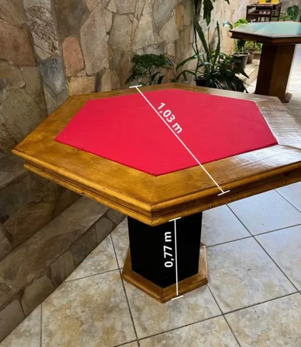 Mesa para jogos hexagonal 