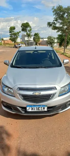 Chevrolet Onix Hatch LTZ 1.4 8V Flex Power Mec. 4P 2015