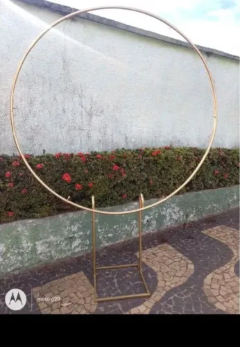vende-se arco de ferro