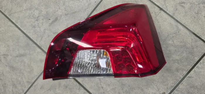 Laterna do honda fit 2015,2016,2017,2018 original 