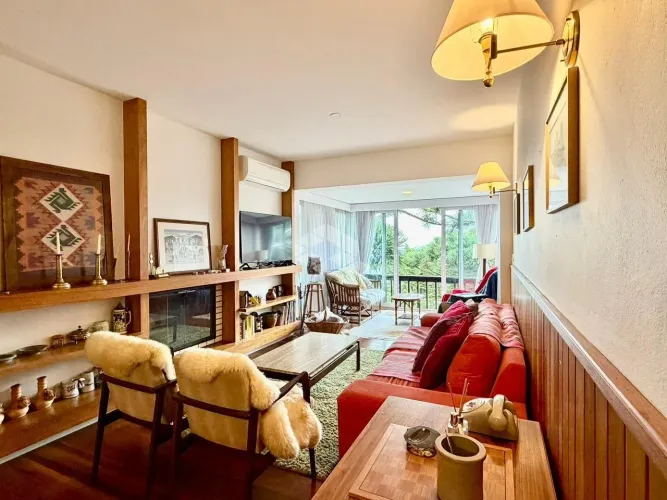 Apartamento 2 dormitórios, 112,57m² privativos, 1 vaga, no Centro de Gramado