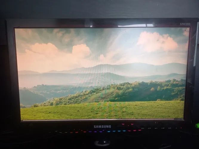 Monitor 19,5 polegadas 