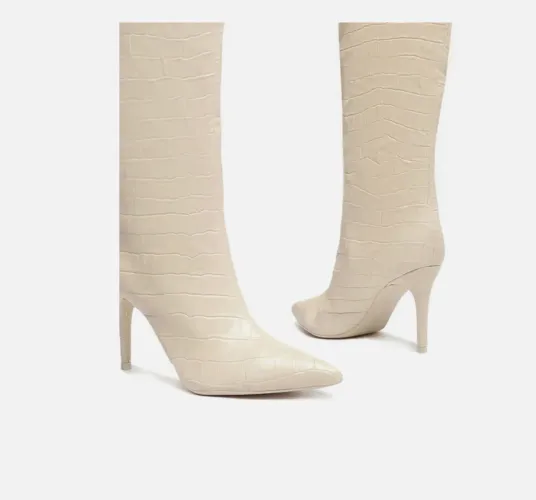 Bota Arezzo