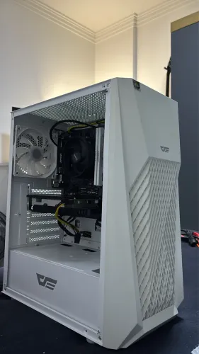 PC Gamer Ryzen 5 3600 + RX 580 8GB