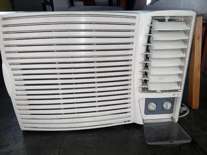 ar condicionado 110 e 12 mil BTUs